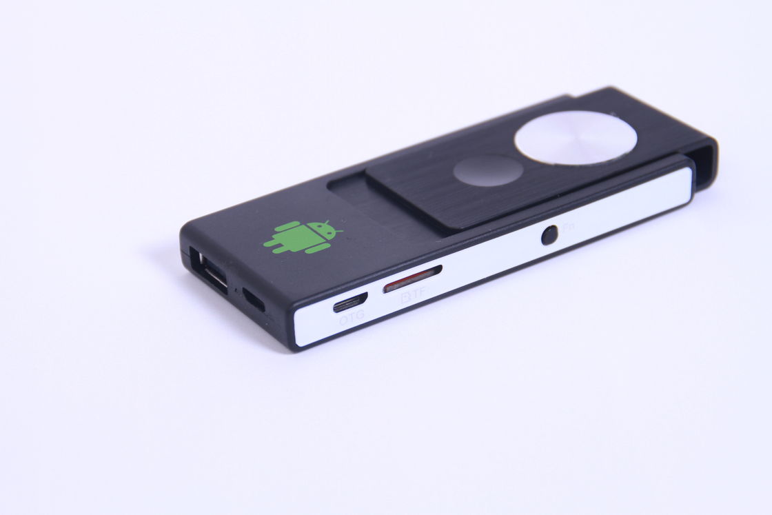 O andróide Media Player/mini PC do núcleo RK3188 XBMC do quadrilátero 2G/8G de Bluetooth encaixota multilíngue